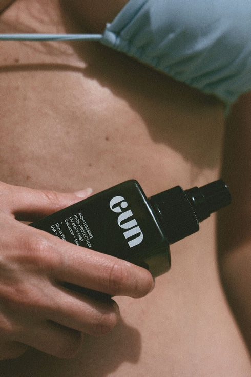 UV BODY MIST SPF30 | SUNSCREEN
